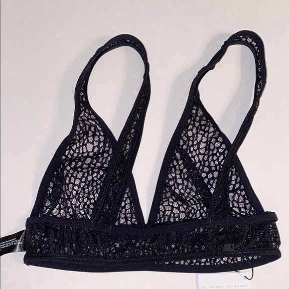 S Underbares New Comfort Black Bra Elastic all around Stretch Lace USA Bralette - Picture 6 of 12